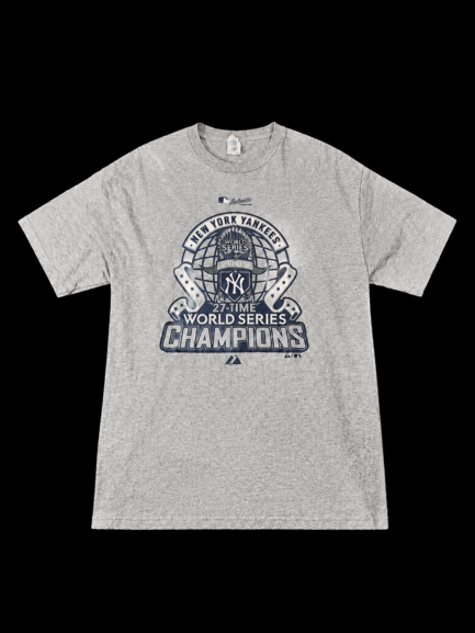 Majestic Athletic Men's Grey T-shirt